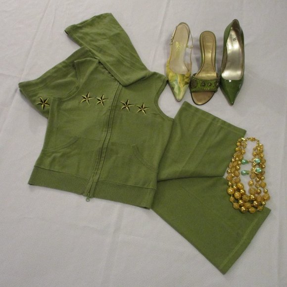 J.J. BASICS SLEEVELESS TWO (2) PIECE JADE KNIT HOODIE SET – L - Picture 5 of 16